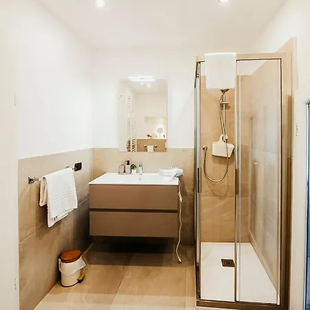 Primeloft Cathedral - Exclusive Suite- 1-7 Persone شقة *
