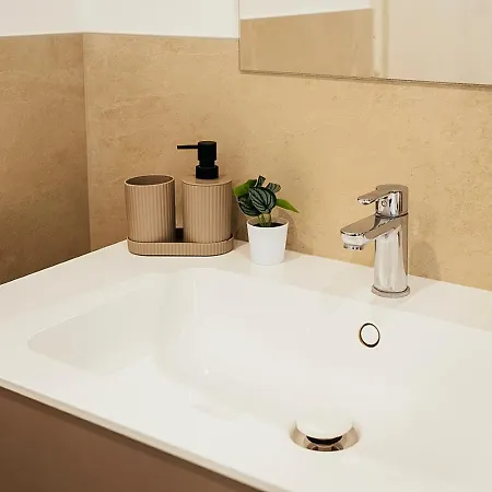Primeloft Cathedral - Exclusive Suite- 1-7 Persone Ferrara