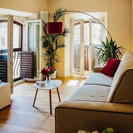 Apartment Primeloft Cathedral - Exclusive Suite- 1-7 Persone Ferrara